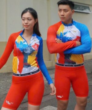 Áo chạy bộ có túi phù hợp cho các buổi chạy dài